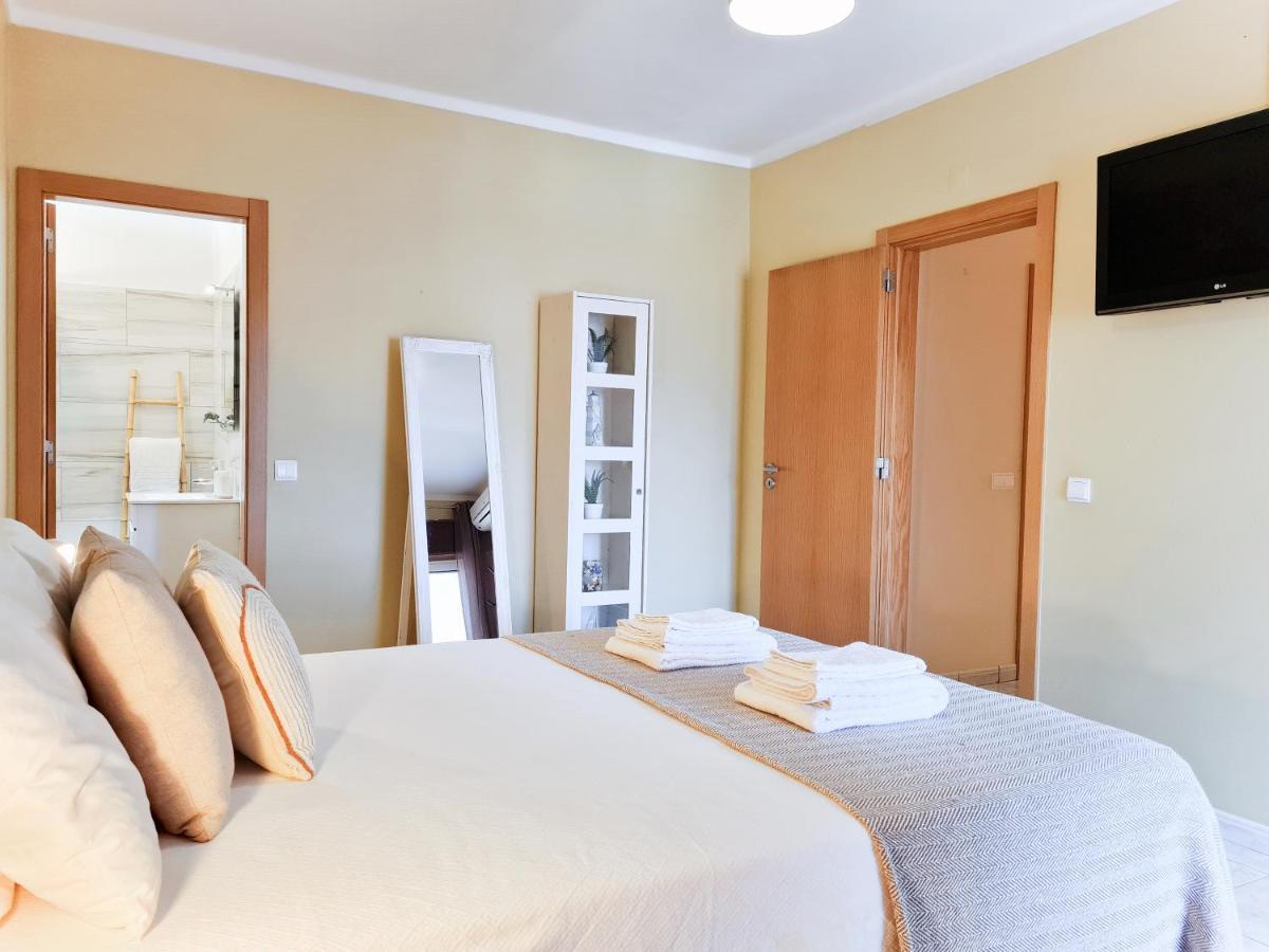 Casa Tombua - Pool - Beach & Center 300M - Ac - Wifi 卡武埃鲁 外观 照片